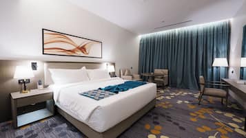 Basic Double Room | Laptop workspace, free WiFi