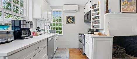 Fridge, stovetop, coffee/tea maker, ice maker