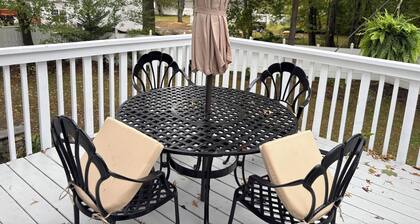 2-bedroom apartment in New Canaan with AC/Heating/Wifi/etc