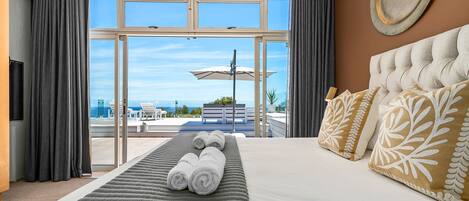 3 多间卧室、免费 WiFi、床单