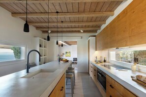 Mikrowelle, Geschirrspüler