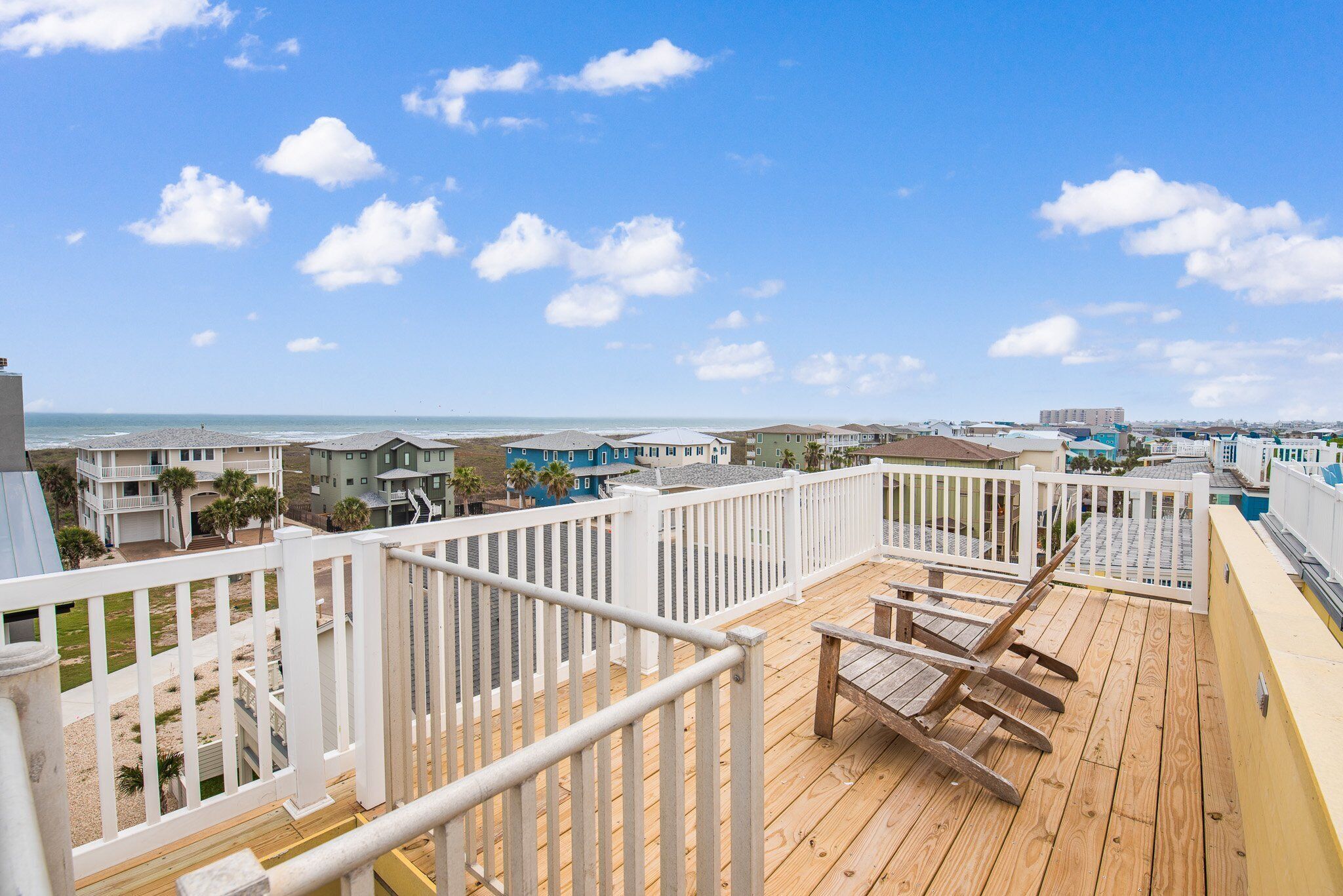 Rumah, 5 kamar tidur | Teras/patio