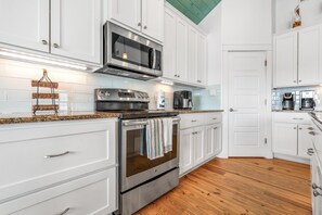 Family House | Private kitchen - BeachView Resort Condos (Port Aransas)