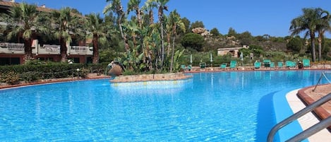 Appartement | Piscine | Piscine extérieure