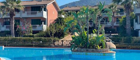 Apartment | Exterior