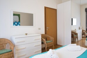 2 habitaciones, wifi gratis y ropa de cama 