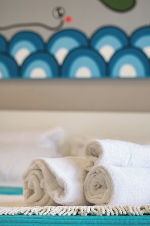 Miscellaneous - The Lake Whale - One Bedroom Apartment, Sleeps 4 (Lecco)