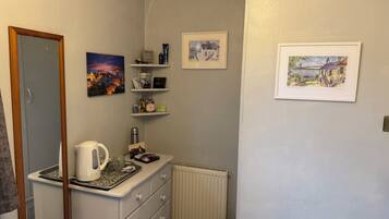 Single Room, Garden View | Blackout drapes, iron/ironing board, free WiFi