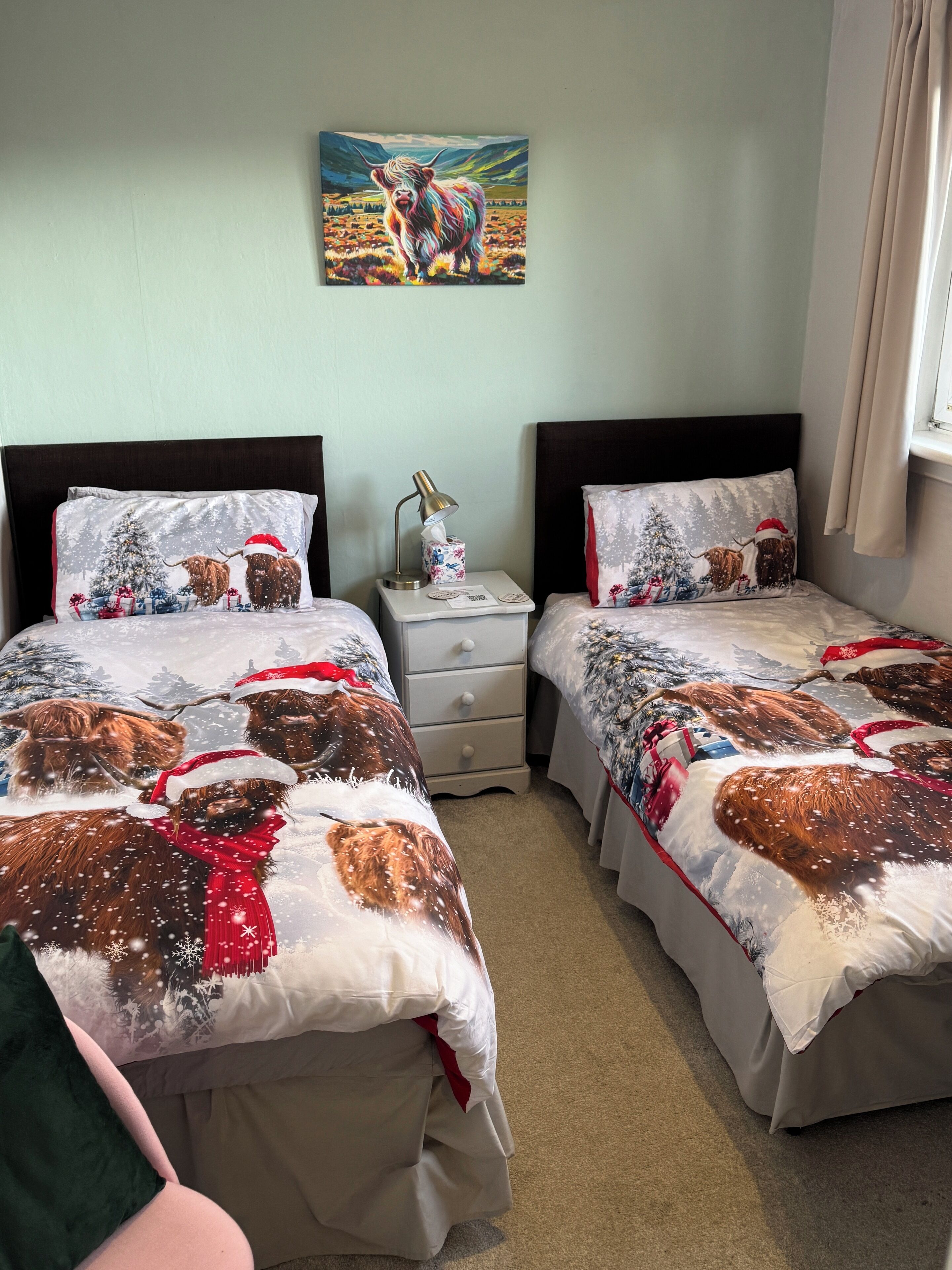 Twin Room, 2 Katil Bujang (Single), Garden View | Langsir/tirai gelap terus, seterika/papan seterika, Wi-fi percuma 