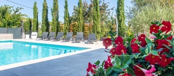 Villa Les Chanteurs - Six Bedroom Villa, Sleeps 12