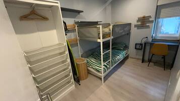 3 Schlafzimmer, Bügeleisen/Bügelbrett, WLAN, Bettwäsche