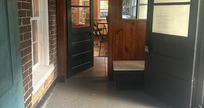 Peaceful 2-bedroom house in charming Trussville