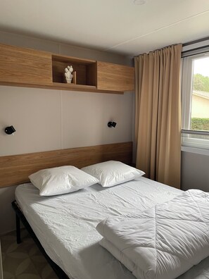 2 habitaciones y cuna de viaje 