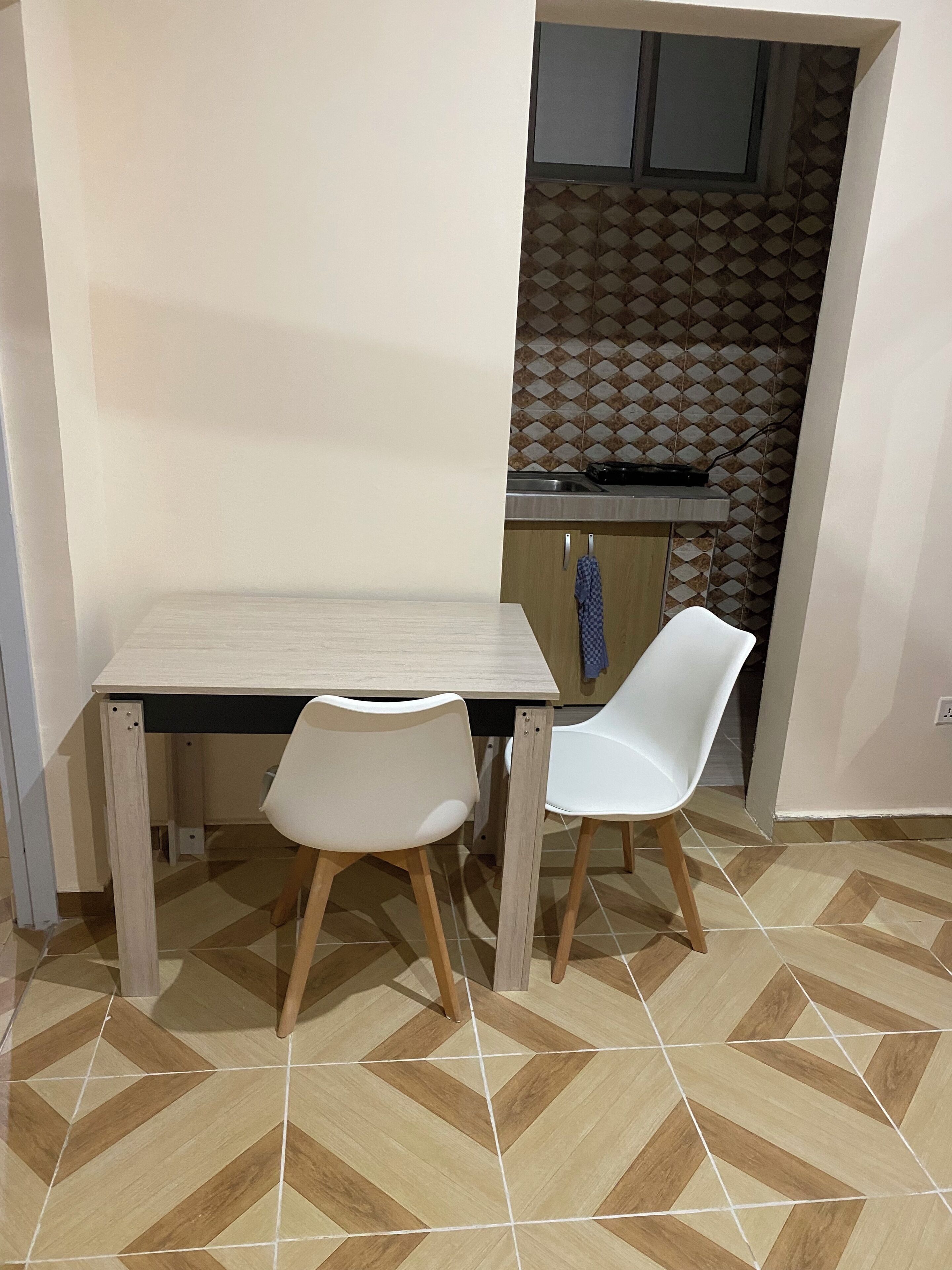 Iron/ironing board, free WiFi