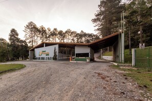 Fachada da propriedade