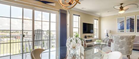 Fernseher, Kamin, Computerbildschirme, Drucker