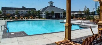 Welcome to a Cozy Waterfront Condo in Charming Cambridge, MD