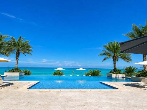 Luxury 2BR Beachfront Retreat in Mamsha Saadiyat