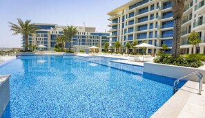 Pool - Luxury 2BR Beachfront Retreat in Mamsha Saadiyat (Abu Dhabi)