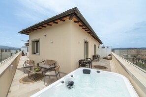 Terrace/patio - Luxury: Penthouse with Terrace over Florence (Firenze)