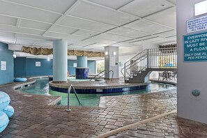 Sisäuima-allas, ulkouima-allas