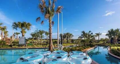 3-bedroom condo in wonderful Kissimmee with fitness room, AC