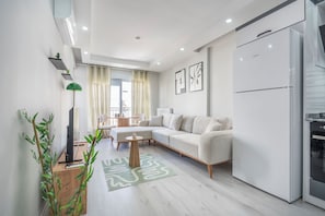 Blackout curtains, soundproofing, iron/ironing board, free WiFi