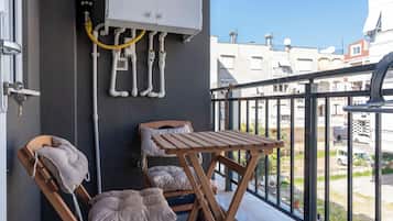 Family Condo, 2 Bedrooms, Non Smoking, Balcony | Balcony