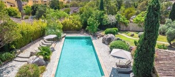 Magnificent luxury villa with swimming pool