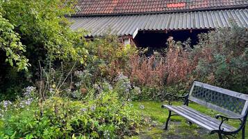 ํ์ฐ์ค | ์ธ๊ด