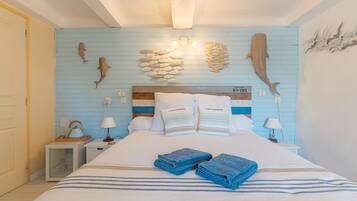 1 habitación, wifi y ropa de cama