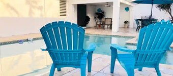 Casa Dos Palmas-House with Solar System and just 8 Min from the Airport.