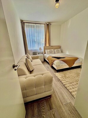 2 Schlafzimmer, Bügeleisen/Bügelbrett, WLAN, Bettwäsche