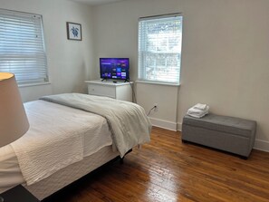 3 soverom, strykejern/-brett, wi-fi (inkludert) og sengetøy