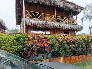 واجهة المنشأة