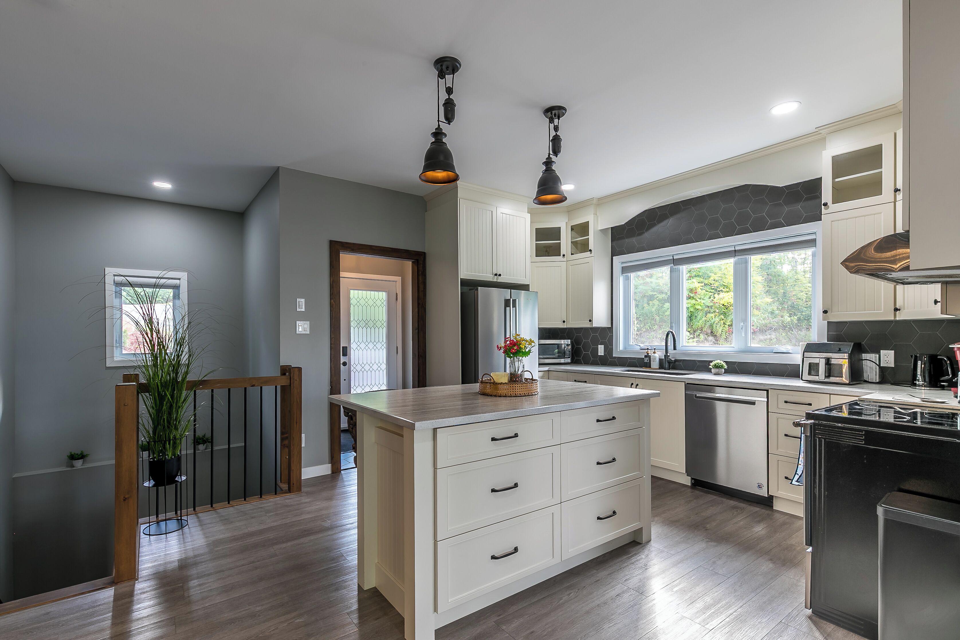 微波炉、烤箱、炉灶、洗碗机