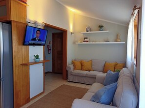 TV