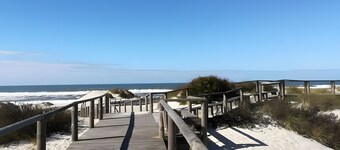 Apartment 'T2 Moliceiros Torreira Vista Ria' with Balcony and Wi-Fi