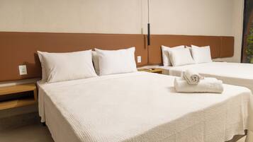 Family Suite | Desk, free WiFi