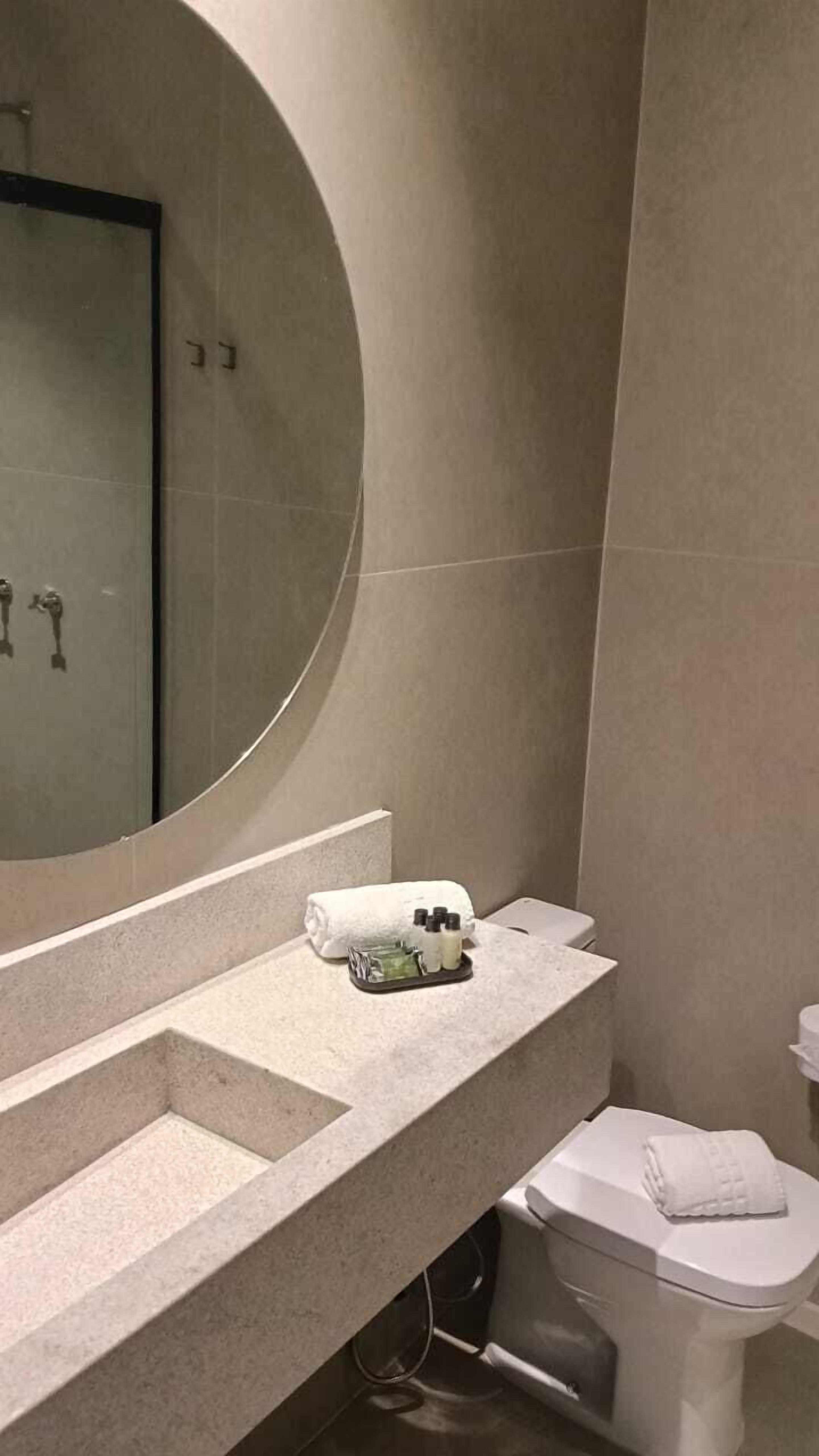 Executive Double Room | Bathroom