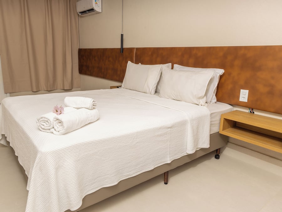 Quarto casal standard | Escrivaninha, Wi-Fi de cortesia