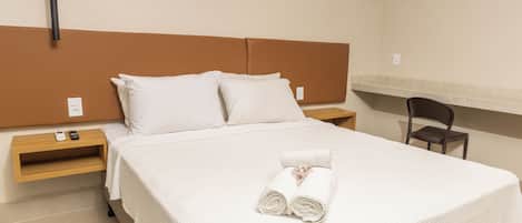 Executive Double Room | Desk, free WiFi