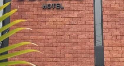 Sereno Hotel