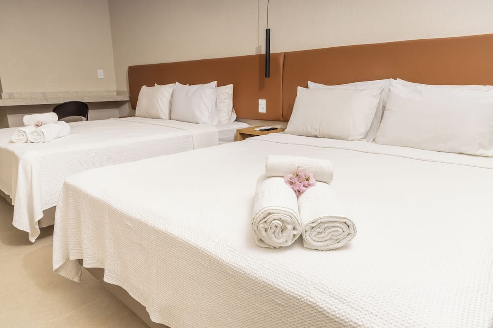 Sereno Hotel