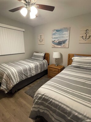 2 chambres, Wi-Fi gratuit, draps fournis