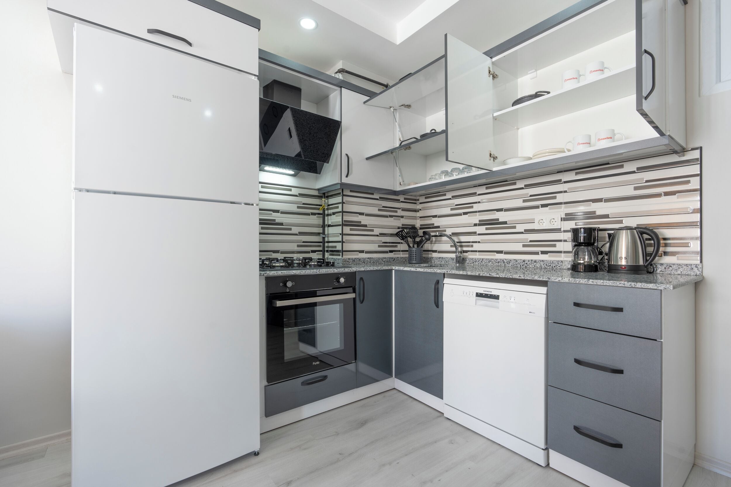 Family Condo, 2 Bedrooms, Non Smoking, Balcony | Private kitchen | Coffee/tea maker, electric kettle