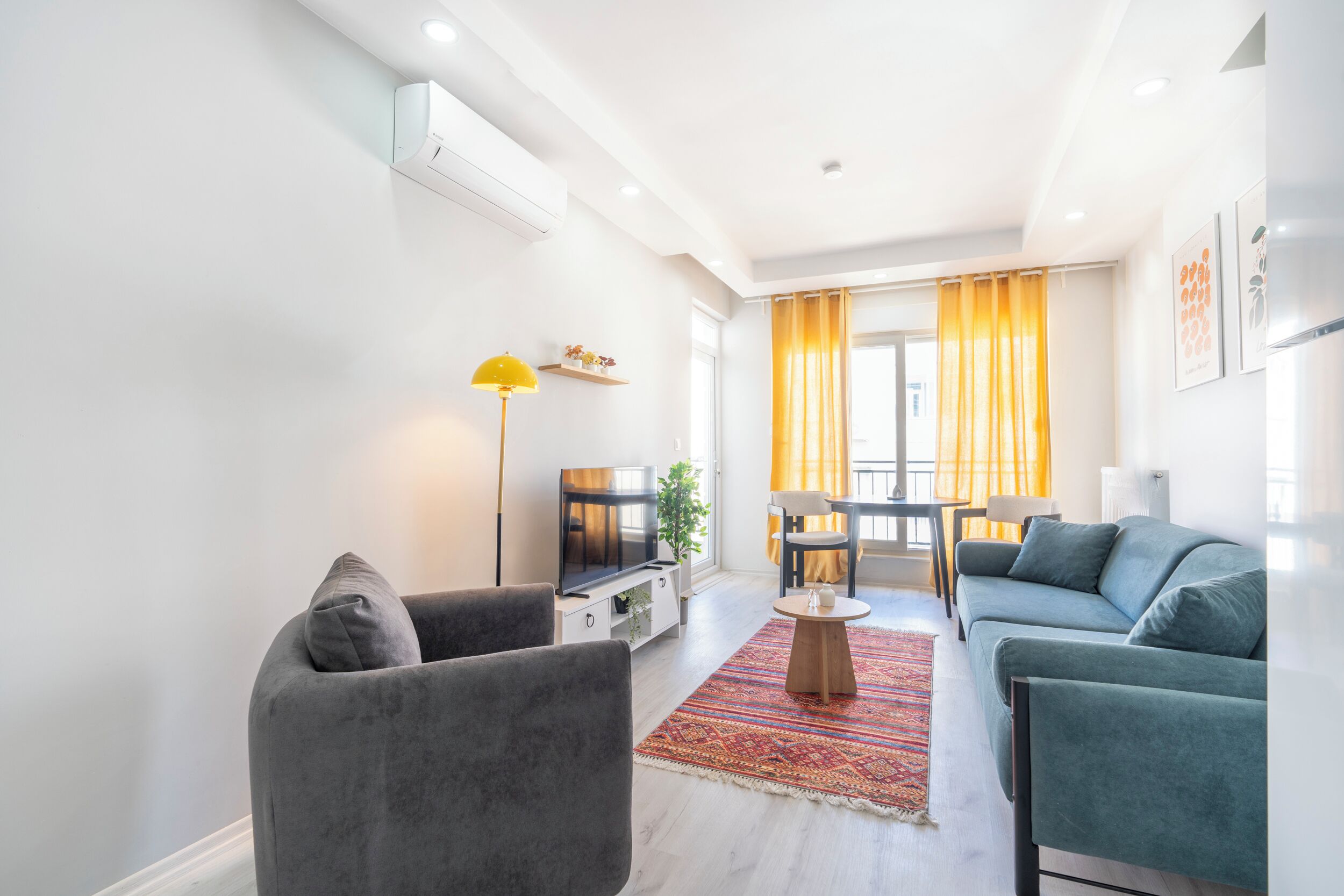 Appart'hôtel Familial, 2 chambres, non-fumeur, balcon | Coin séjour