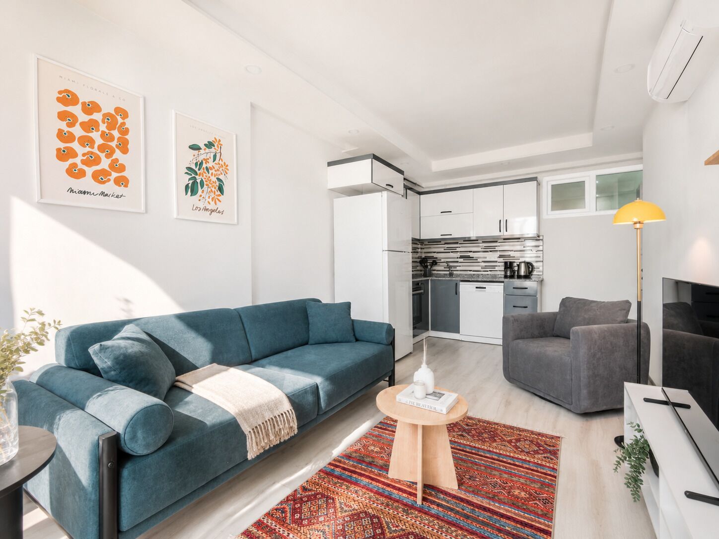 Familienapartment, 2 Schlafzimmer, Nichtraucher, Balkon | Verdunkelungsvorhänge, schallisolierte Zimmer, Bügeleisen/Bügelbrett