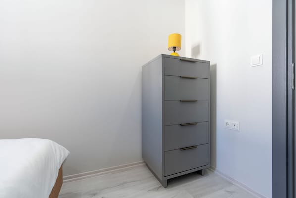 Blackout curtains, soundproofing, iron/ironing board, free WiFi