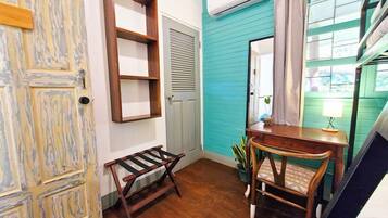 Wi-Fi gratuit, draps fournis